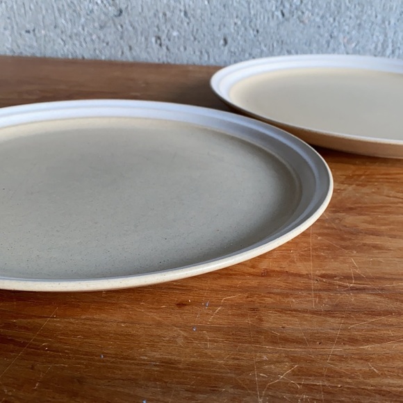 2 large Platters by Mikasa Stoneware Japan Homespun Sea Sand J7802 - Picture 9 of 9